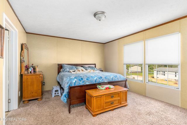 344 Johnson Farm Rd, Maynardville, TN 37807