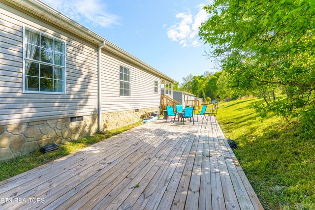 344 Johnson Farm Rd, Maynardville, TN 37807