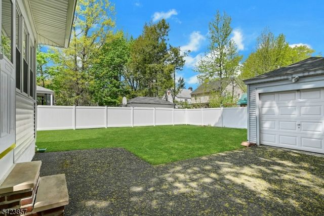 501 Cumberland Ave, Teaneck Twp., NJ 07666