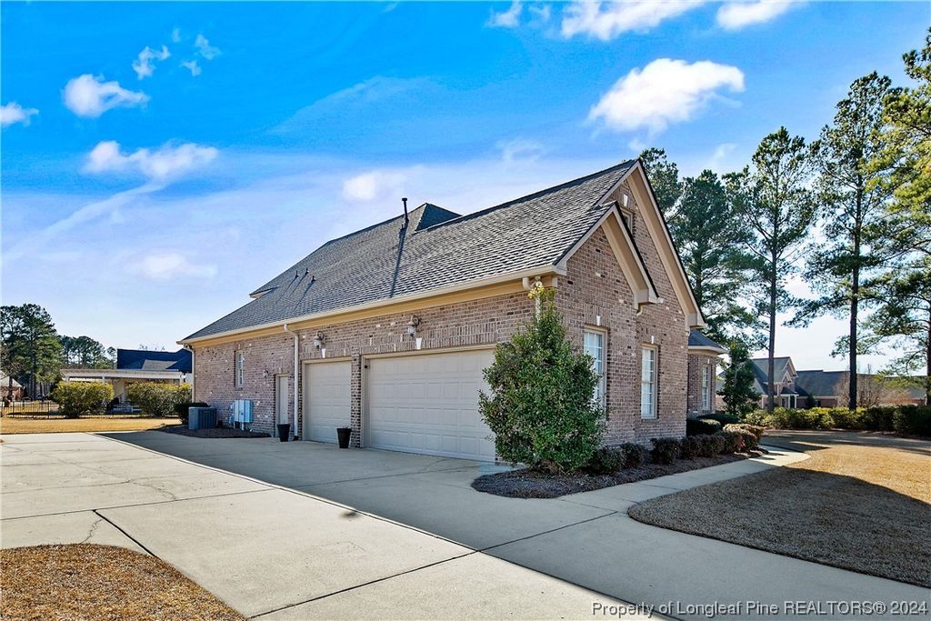 6423 Touchstone Drive, Fayetteville, NC 28311 — photo 3