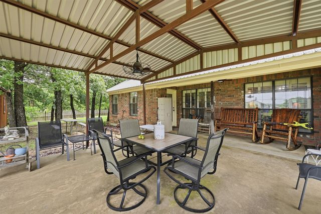 7277 W Line Road, Collinsville, TX 76233