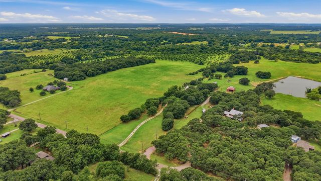 7277 W Line Road, Collinsville, TX 76233