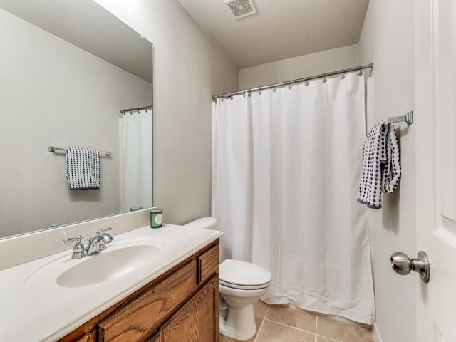 1317 Castlegar Lane, Fort Worth, TX 76247