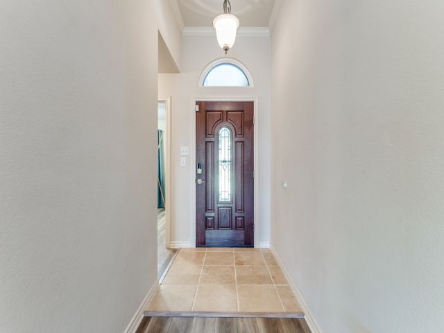 1317 Castlegar Lane, Fort Worth, TX 76247