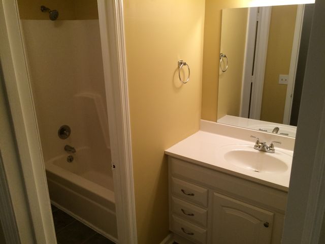 3320 Lakeside Pl, Hermitage, TN 37076