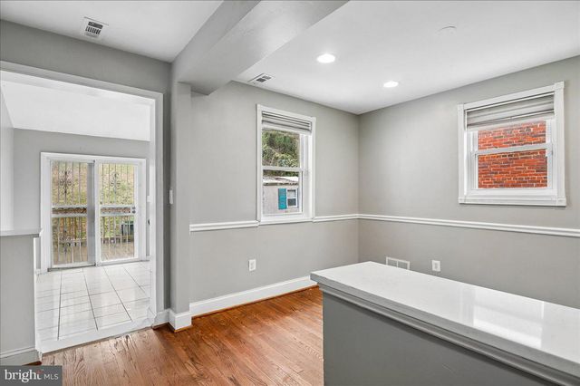 82 ELMIRA ST SW, Washington, DC 20032