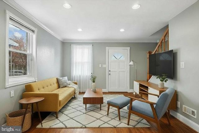 82 ELMIRA ST SW, Washington, DC 20032