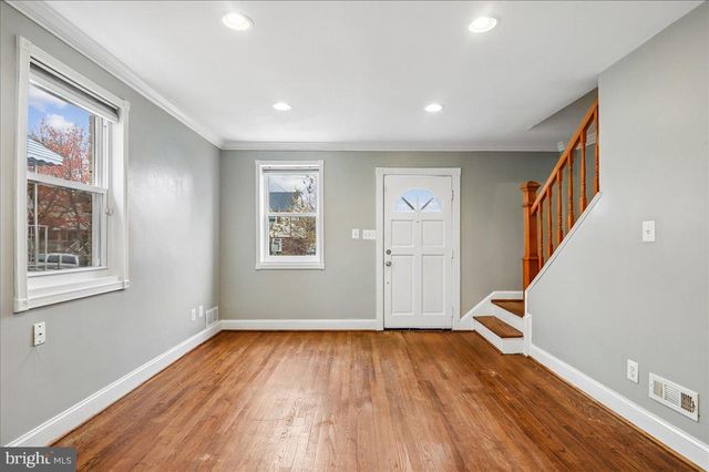 82 ELMIRA ST SW, Washington, DC 20032