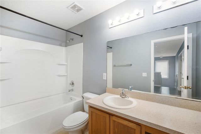 6304 CHERRY BLOSSOM TRAIL, Gibsonton, FL 33534