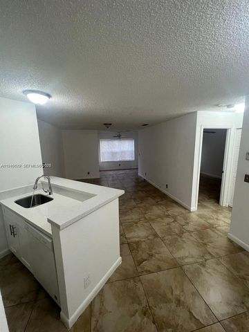 3460 N Pinewalk N Drive 315, Margate, FL 33063