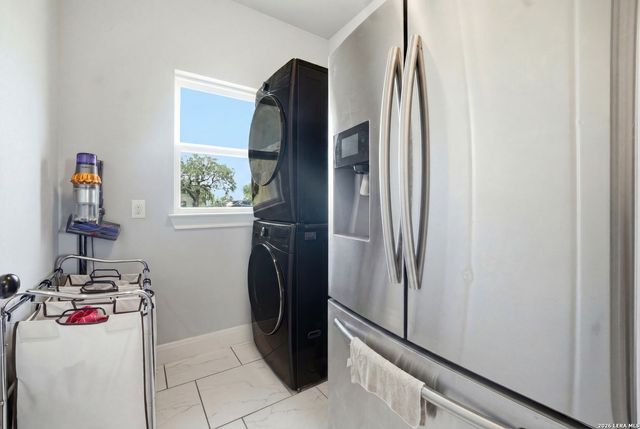 124 Merlin Ct, Spring Branch, TX 78070