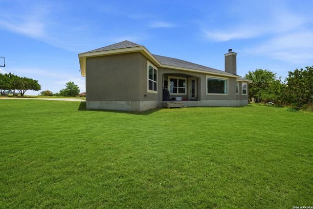 124 Merlin Ct, Spring Branch, TX 78070