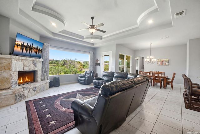 124 Merlin Ct, Spring Branch, TX 78070