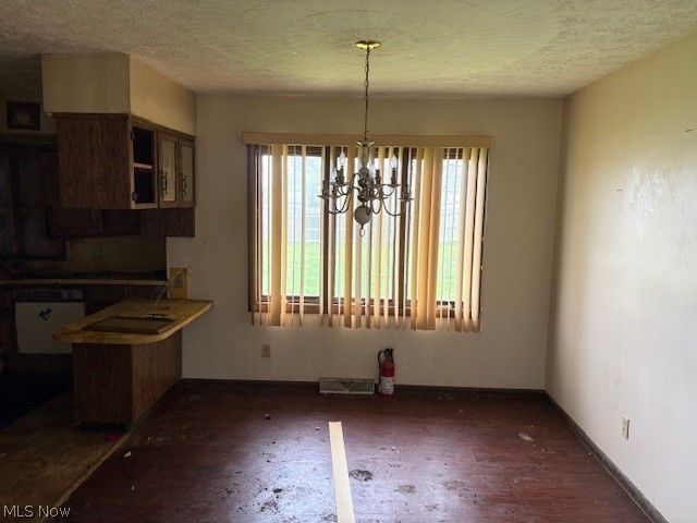 7398 Shisler Street NE, Canton, OH 44721