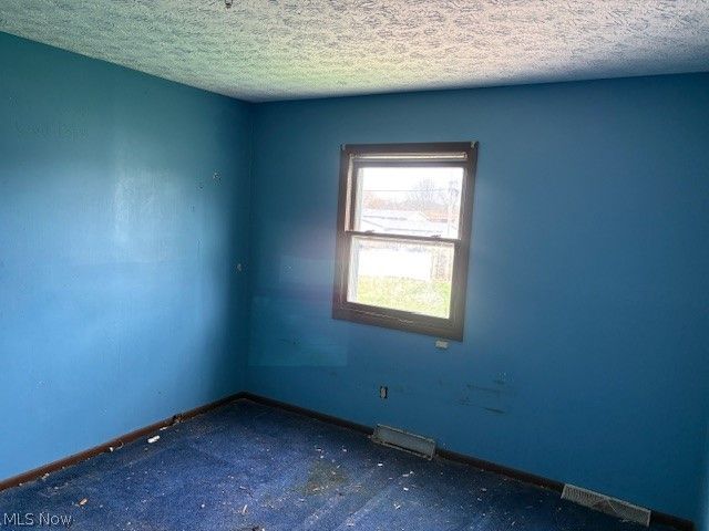 7398 Shisler Street NE, Canton, OH 44721