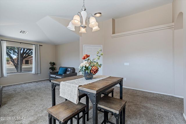 11488 W Caliche Drive, Marana, AZ 85658