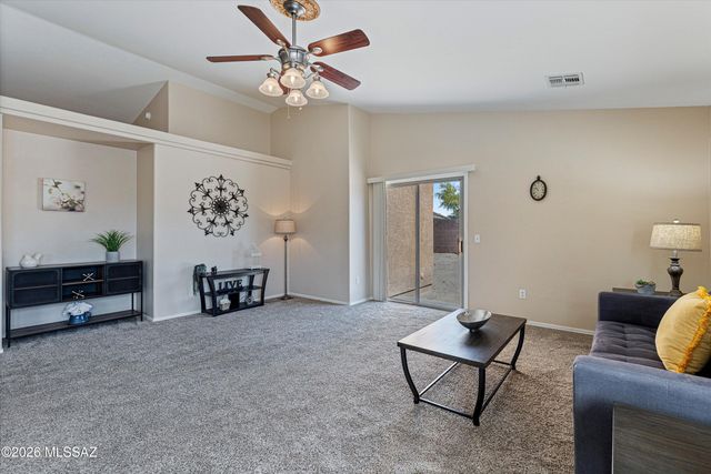 11488 W Caliche Drive, Marana, AZ 85658