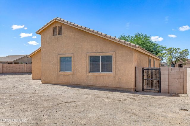 11488 W Caliche Drive, Marana, AZ 85658