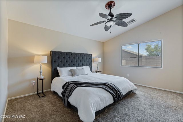 11488 W Caliche Drive, Marana, AZ 85658