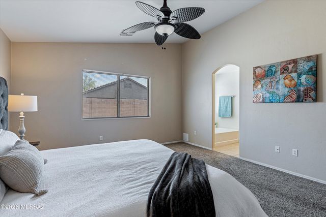 11488 W Caliche Drive, Marana, AZ 85658