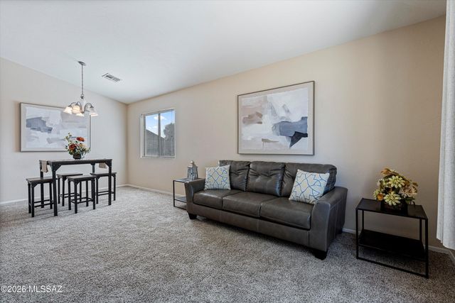 11488 W Caliche Drive, Marana, AZ 85658