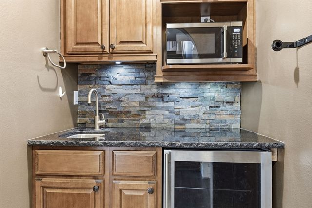 195 Morgan Court, Cedar Rapids, IA 52411