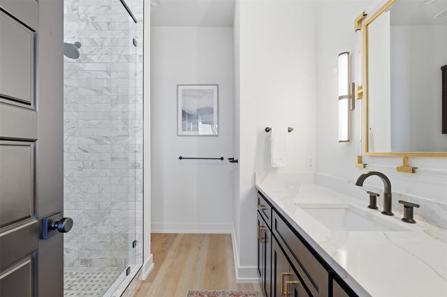 1104 Impala DR, Granite Shoals, TX 78654