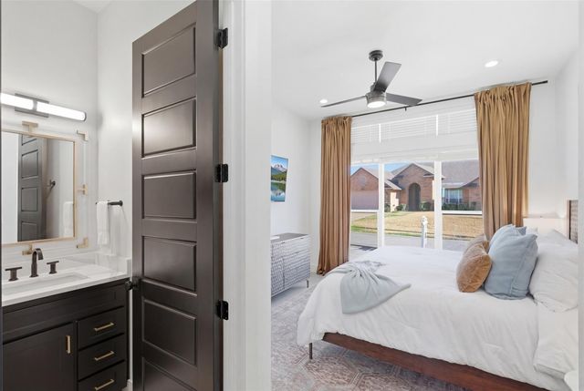 1104 Impala DR, Granite Shoals, TX 78654