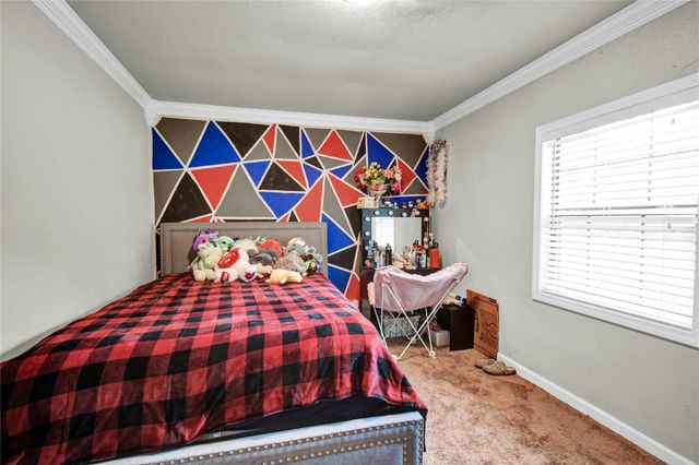 513 Farrer Street, Angleton, TX 77515