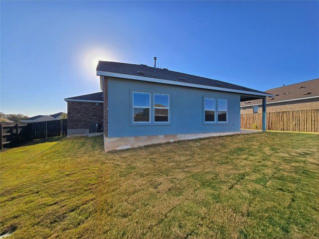 1816 Four Waters LOOP, Georgetown, TX 78628