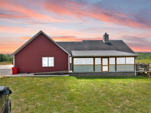 46 Poplar Grove Church Road, Gray, KY 40734