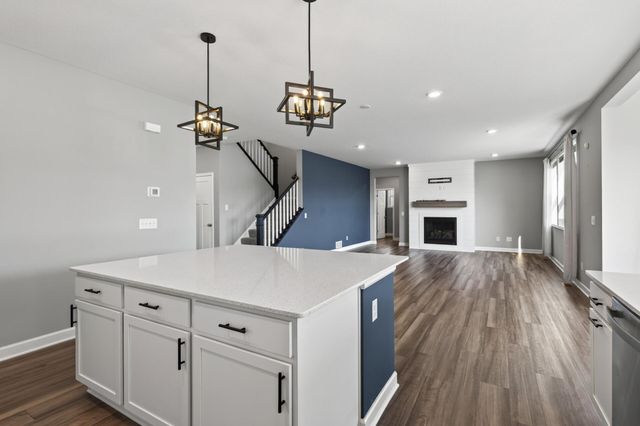19116 Iden Avenue, Lakeville, MN 55044