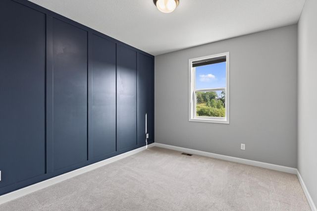 19116 Iden Avenue, Lakeville, MN 55044