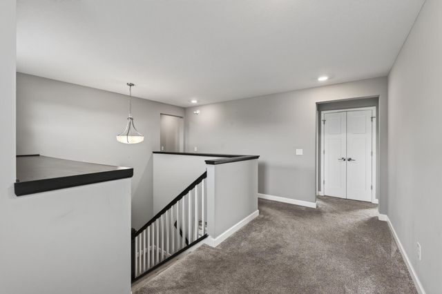 19116 Iden Avenue, Lakeville, MN 55044