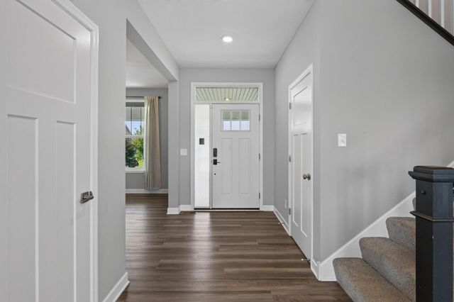 19116 Iden Avenue, Lakeville, MN 55044