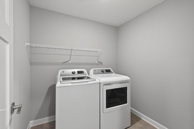 19116 Iden Avenue, Lakeville, MN 55044