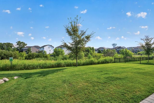 19116 Iden Avenue, Lakeville, MN 55044