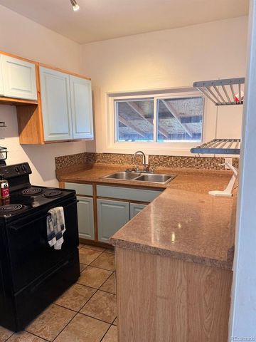 828 Knox Court, Denver, CO 80204