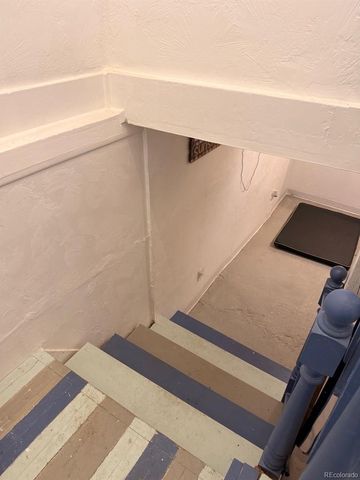 828 Knox Court, Denver, CO 80204