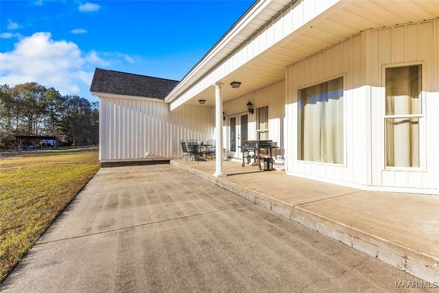 418 Flatwood Spur, Wetumpka, AL 36092