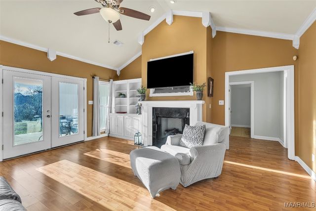 418 Flatwood Spur, Wetumpka, AL 36092