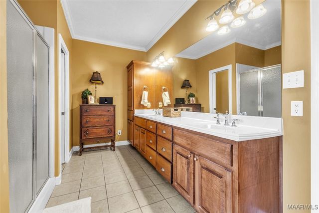 418 Flatwood Spur, Wetumpka, AL 36092