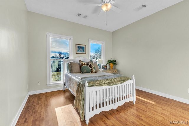 418 Flatwood Spur, Wetumpka, AL 36092