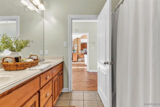 418 Flatwood Spur, Wetumpka, AL 36092