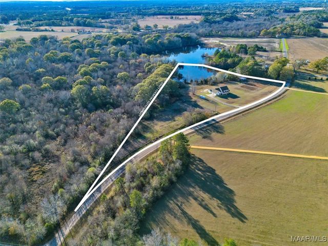 418 Flatwood Spur, Wetumpka, AL 36092