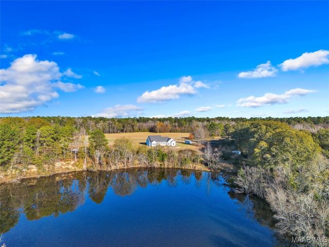 418 Flatwood Spur, Wetumpka, AL 36092