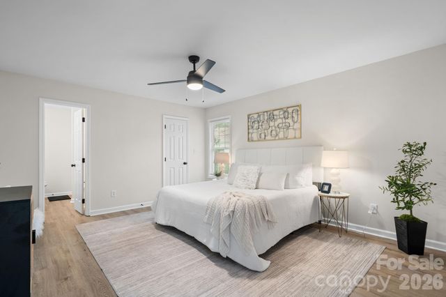 208 S B Avenue, Maiden, NC 28650