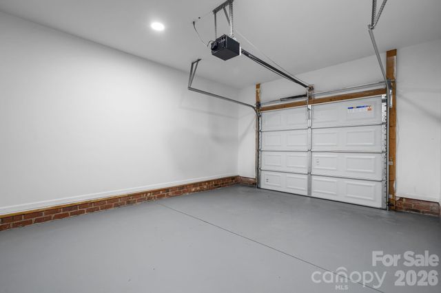 208 S B Avenue, Maiden, NC 28650