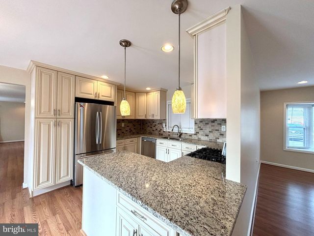 12327 FLAMINGO LN, Bowie, MD 20715