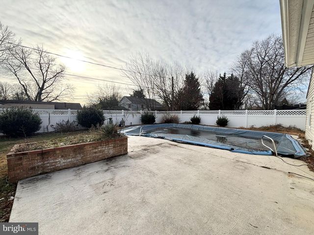 12327 FLAMINGO LN, Bowie, MD 20715